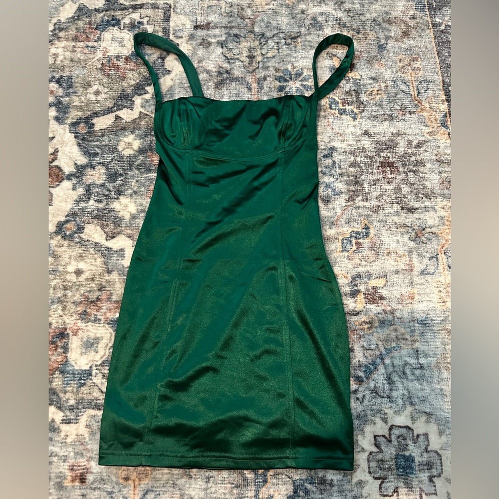 LUCY IN THE SKY, satin green homecoming dress!